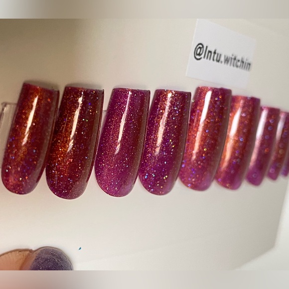 Press on nails, pack of 20, magnetic gel polish - Picture 11 of 15